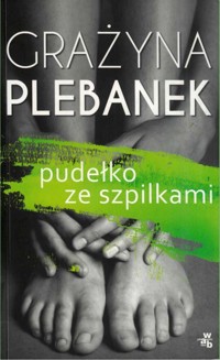 Pudełko ze szpilkami