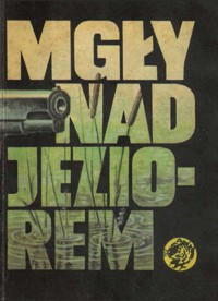 Mgły nad jeziorem