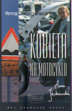 Kobieta na motocyklu