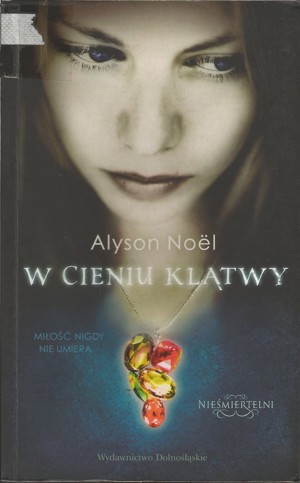 W cieniu klątwy